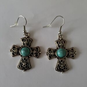 ❗5/$10❗  Cross design Turquoise stone dangle earrings, NWT